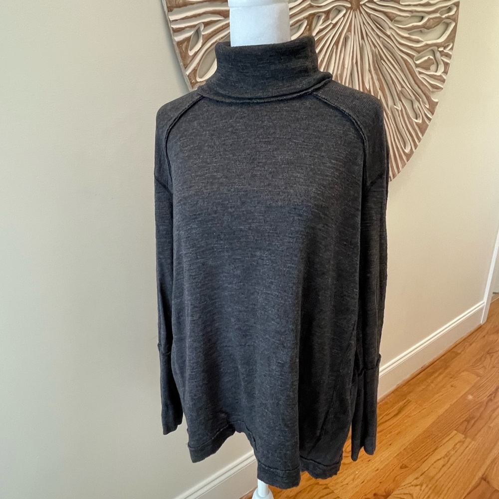 Free People Charcoal Gray Turtleneck Sweater